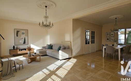 Castle for Sale in Treillières, Pays de la Loire, France