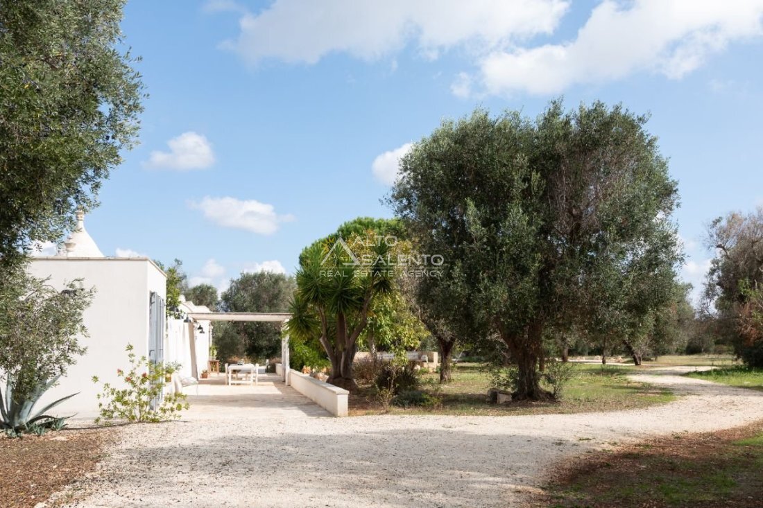 Country House in Ceglie Messapica, Apulia, Italy 3 - 16631315