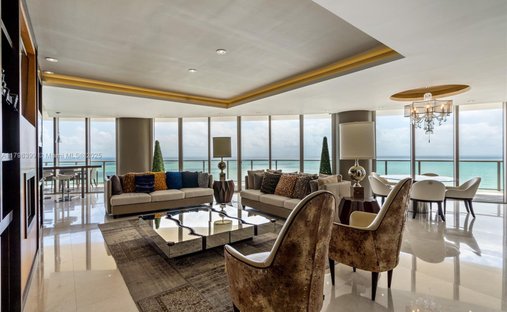 Condo in Bal Harbour, Florida, United States 1