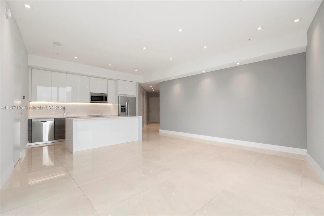 Condo in Miami, Florida, United States 3 - 16638408