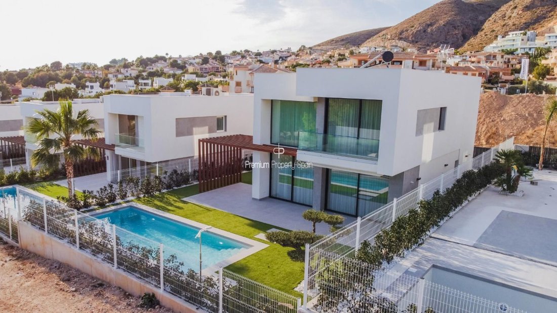 House in Finestrat, Valencian Community, Spain 3 - 12205727