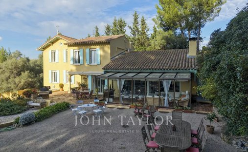 Estate in Peripherie, Cassis, France 1