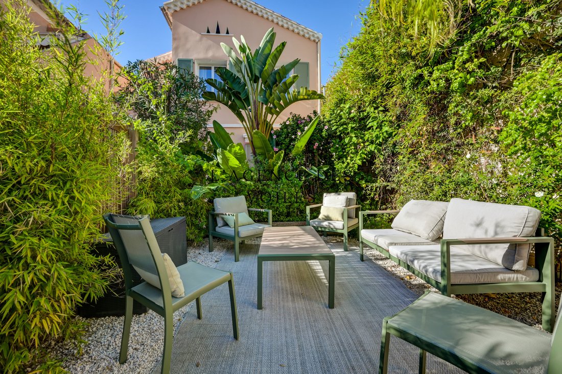 House in Nord, Sanary-sur-Mer, France 1 - 16631501