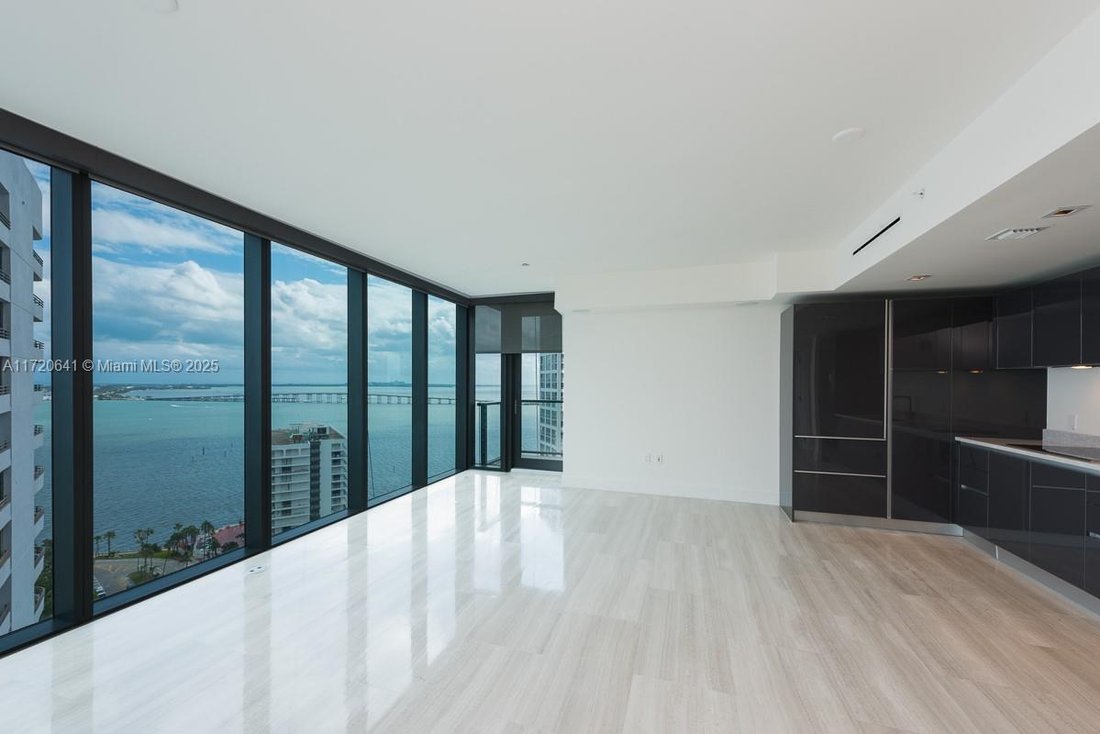 Condo in Miami, Florida, United States 4 - 16639104