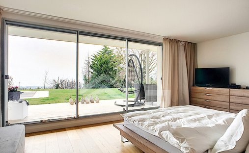 Castle for Sale in Féchy, Vaud, Switzerland