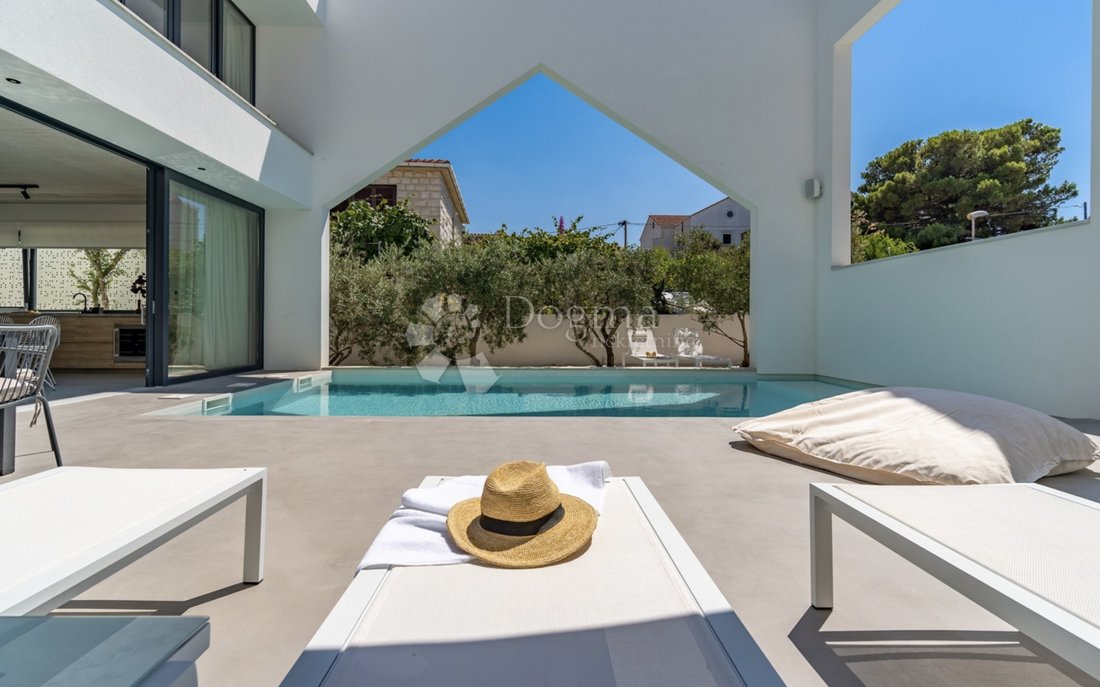 House in Supetar, Split-Dalmatia County, Croatia 4 - 16635254