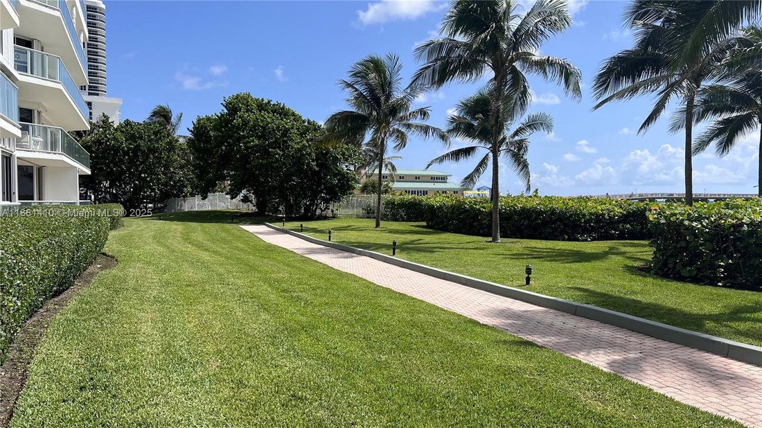 Condo in Golden Beach, Florida, United States 5 - 16637413