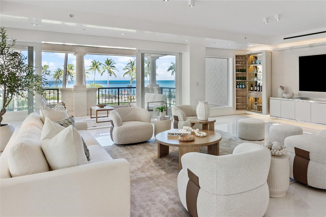 Condo in Miami Beach, Florida, United States 2 - 16639470