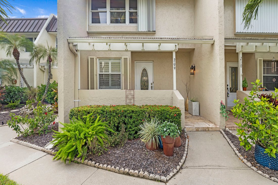 House in Naples, Florida, United States 3 - 16629381