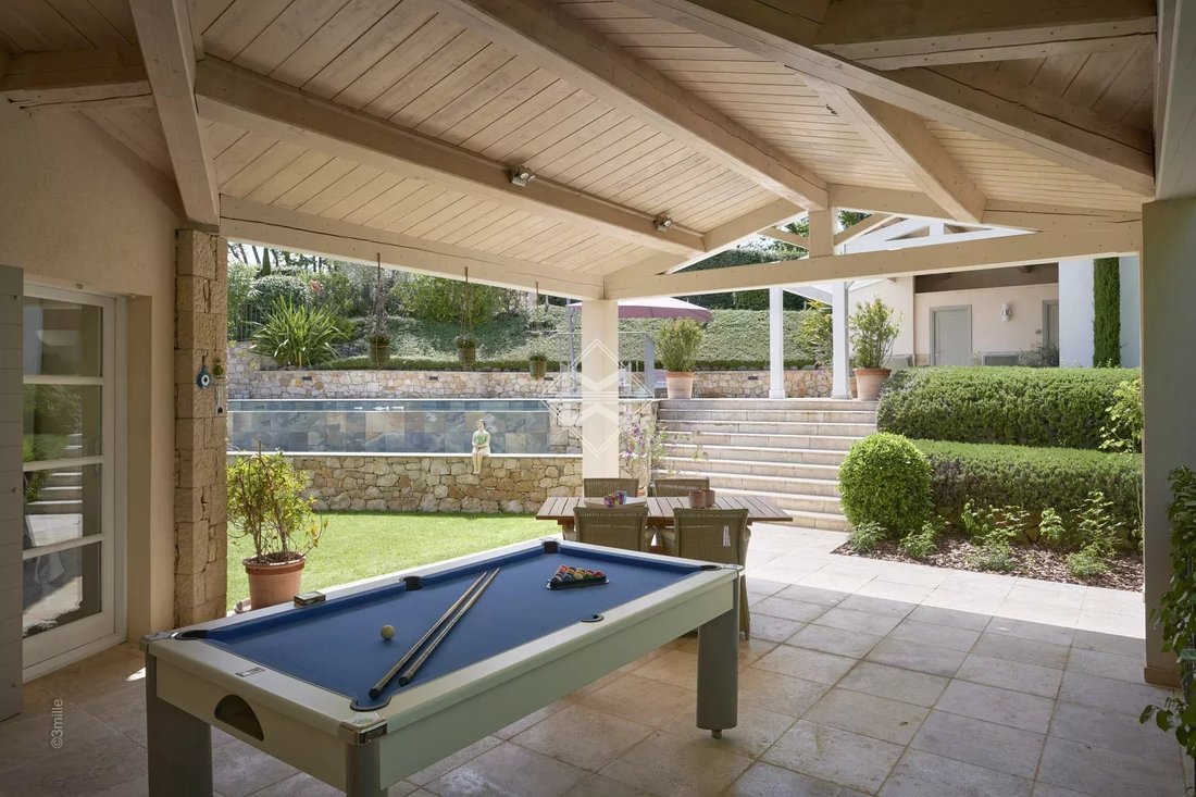 Estate in Tourrettes, Provence-Alpes-Côte d'Azur, France 5 - 16647368
