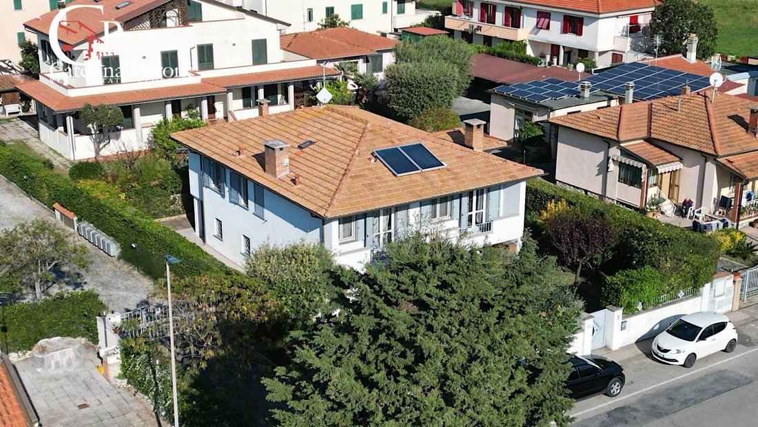 Villa in Marina di Cecina, Cecina, Tuscany 5 - 16648014