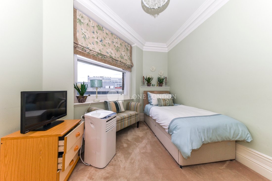 Apartment in Knightsbridge, Kensington And Chelsea, England 3 - 16631215