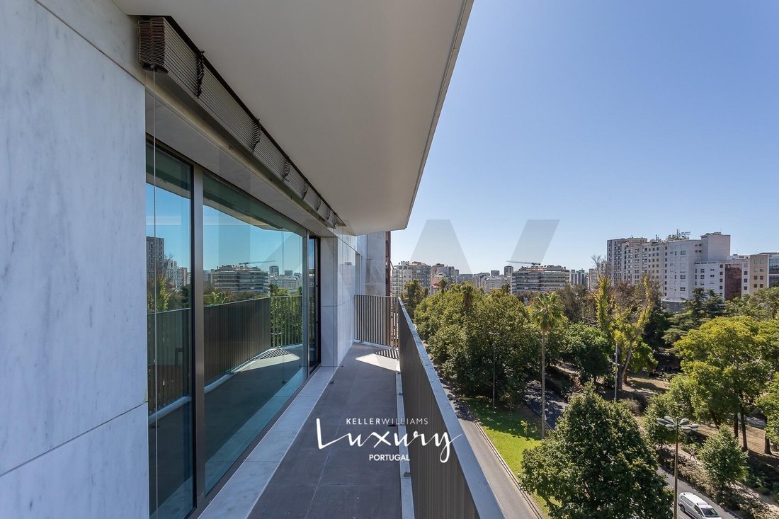 Apartment in Alvalade, Lisbon, Portugal 3 - 16067694