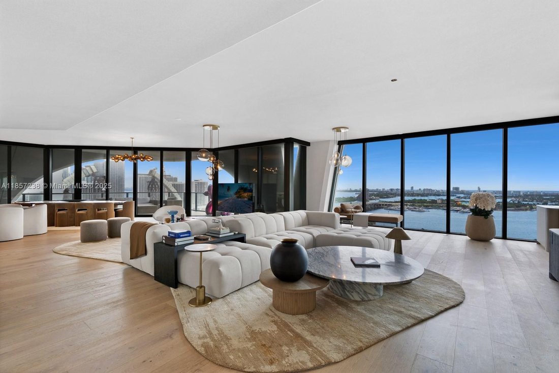 Condo in Miami, Florida, United States 2 - 16635775