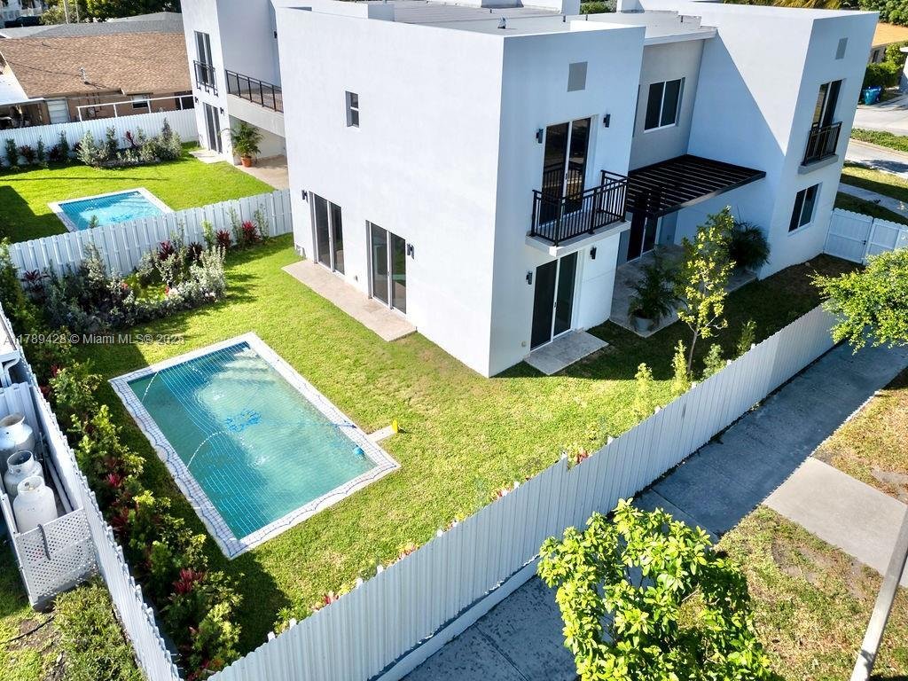 House in Miami, Florida, United States 3 - 16640468