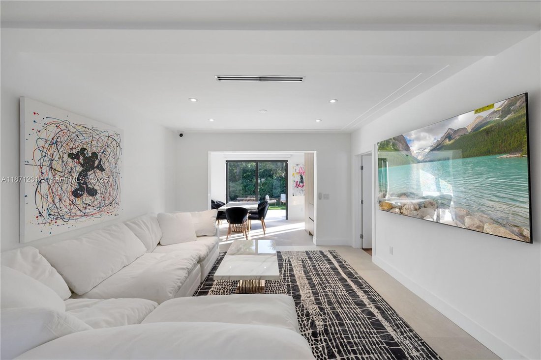 House in Miami Beach, Florida, United States 5 - 16639743