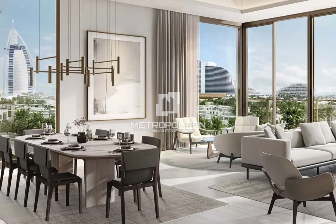 Apartment in Umm Suqeim, Dubai, United Arab Emirates 1 - 16642970