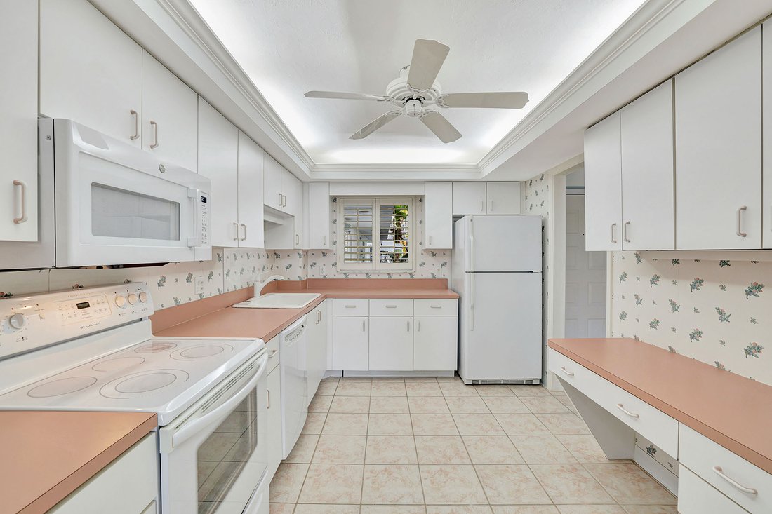 Condo in Marco Island, Florida, United States 5 - 16631079