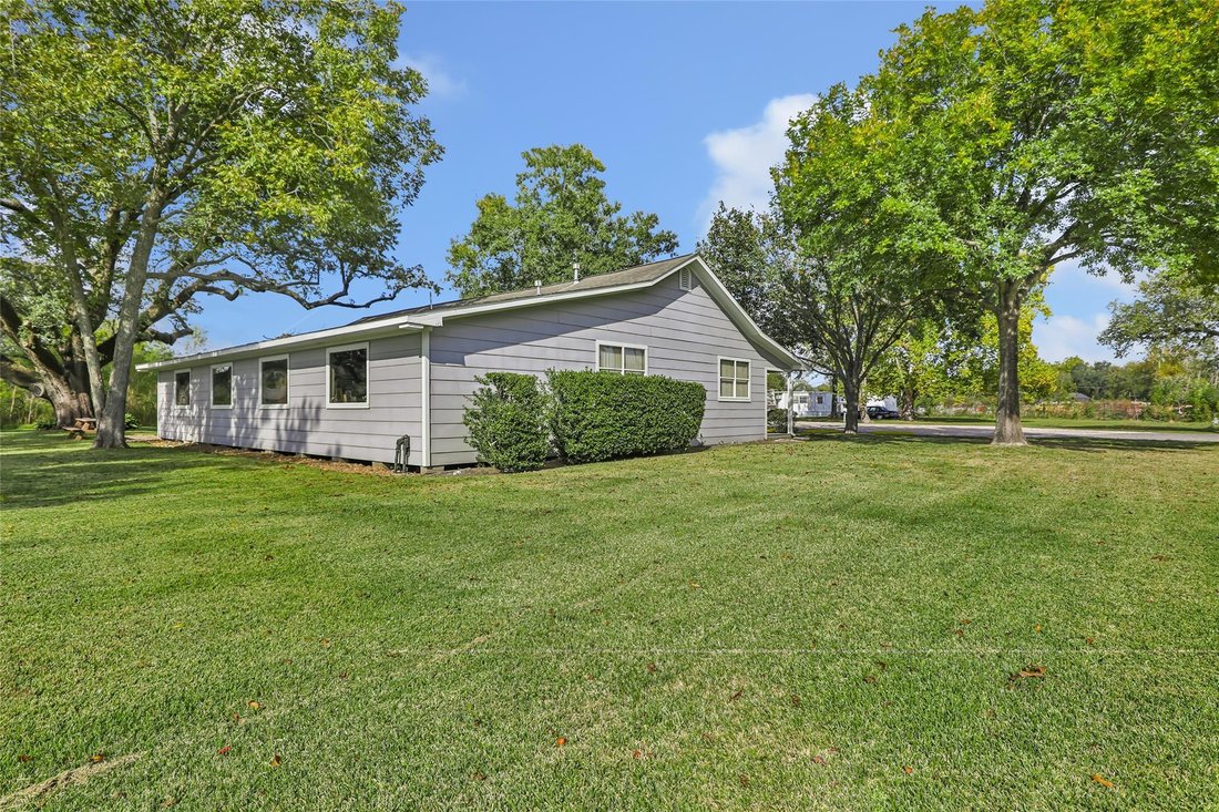 House in Humble, Texas, United States 4 - 16647963