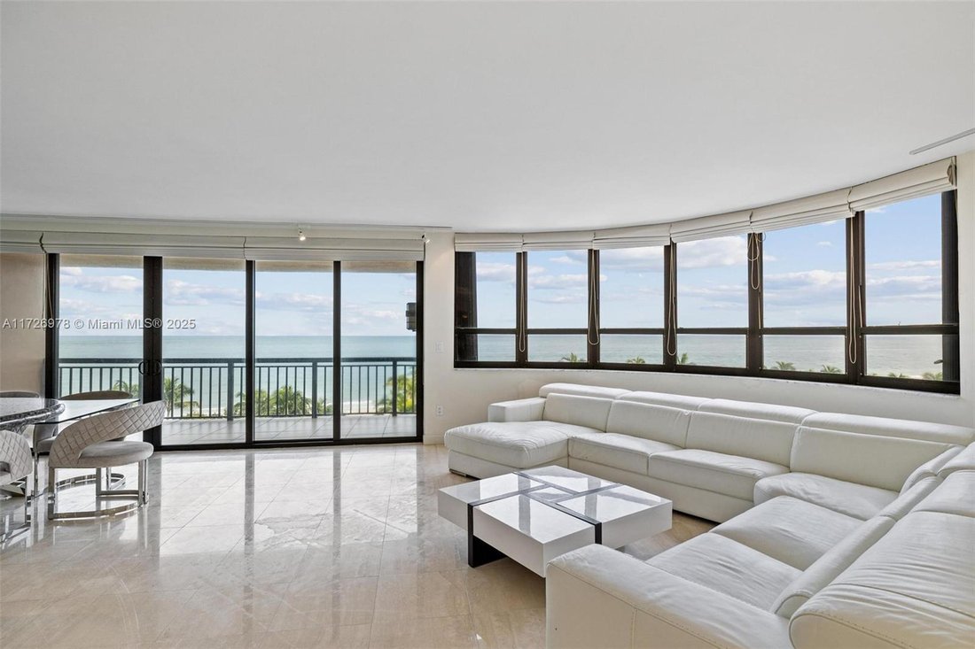 Condo in Bal Harbour, Florida, United States 1 - 16635810