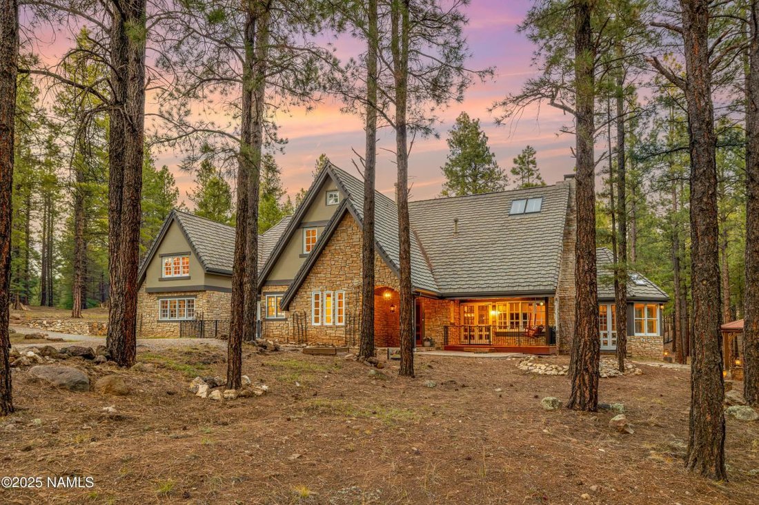 House in Flagstaff, Arizona, United States 2 - 16646351
