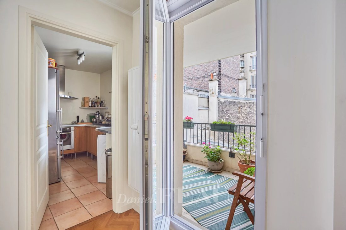 Appartamento a Batignolles-Cardinet, Paris 17e Arrondissement, Parigi 4 - 16629619