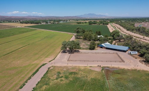 Rancho en Polvadera, Nuevo México, Estados Unidos 1