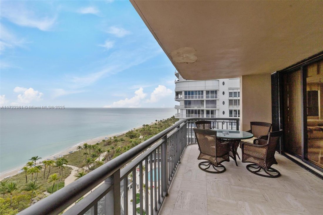Condo in Bal Harbour, Florida, United States 2 - 16635899