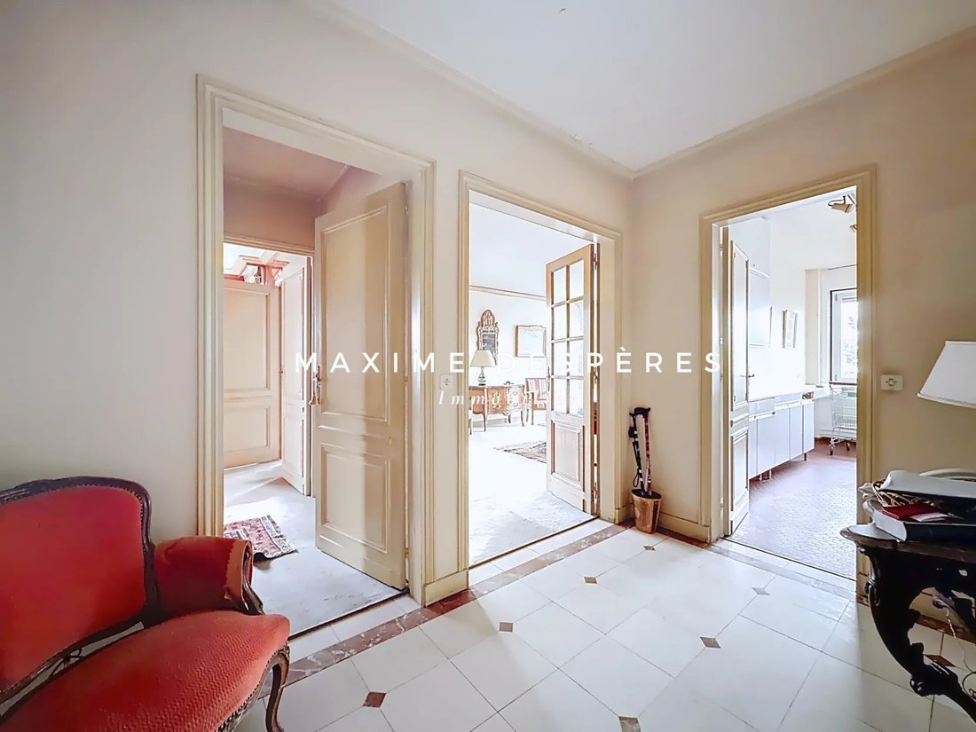 Apartment in Saint James-Delabordère, Neuilly-sur-Seine, France 5 - 16629671