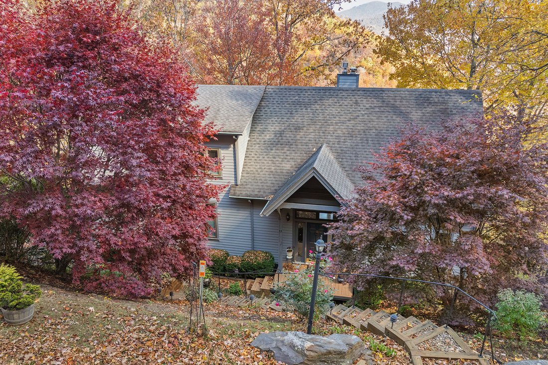 House in Black Mountain, North Carolina, United States 3 - 16629447