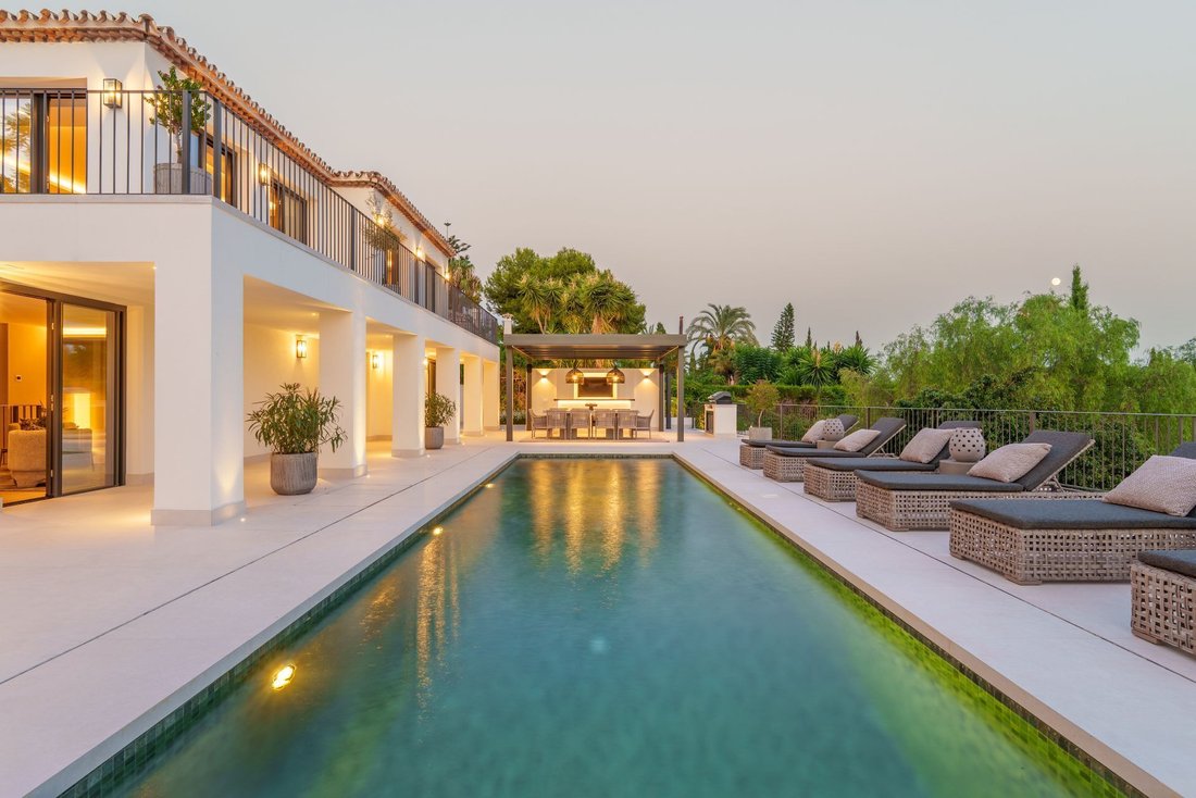 Villa in Sierra Blanca, Marbella, Spain 1 - 16645236