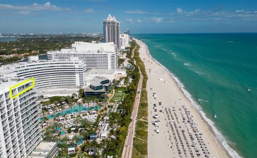 Condo in Miami Beach, Florida, United States 1