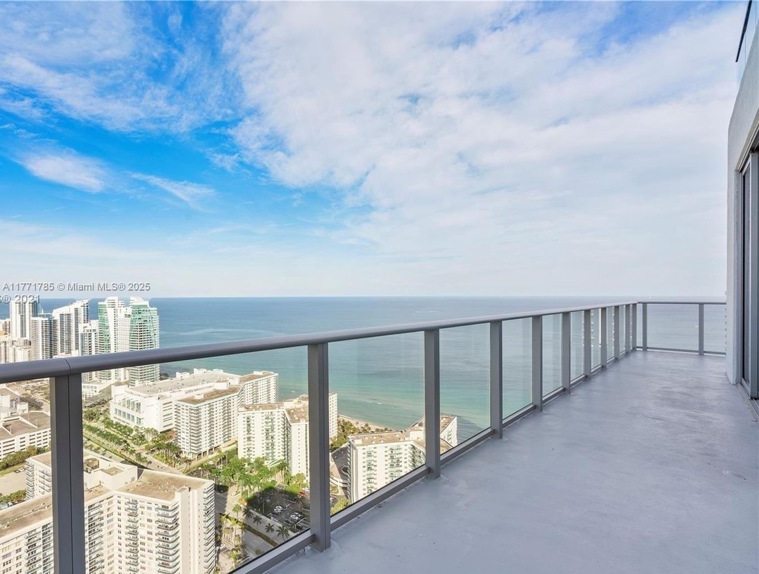 Condo in Hollywood, Florida, United States 3 - 16635737