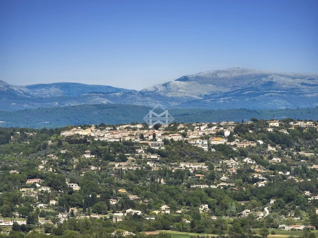 Estate in Tourrettes, Provence-Alpes-Côte d'Azur, France 4 - 16647368