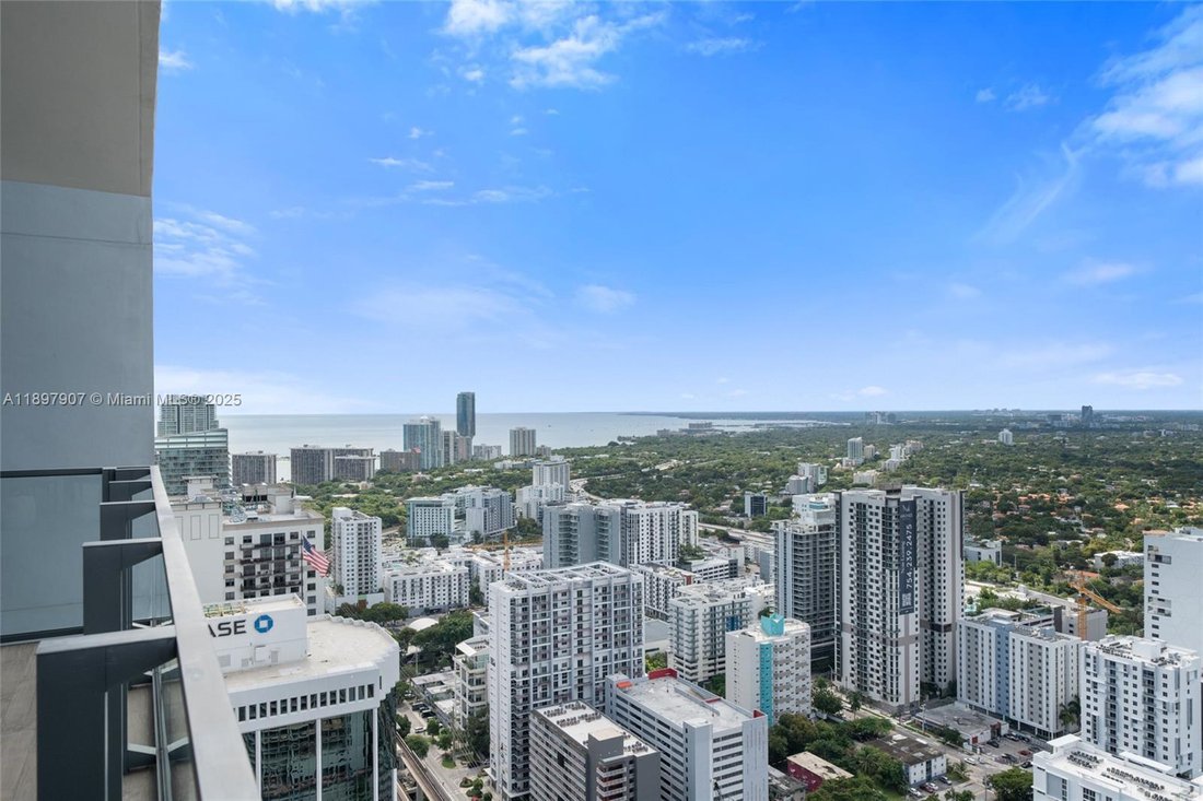 Condo in Miami, Florida, United States 1 - 16637146