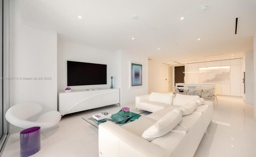 Condo in Miami, Florida, United States 1