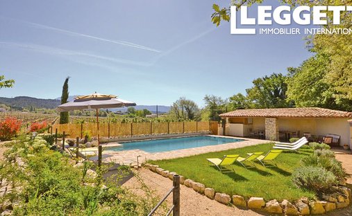 House in Saint-Marcellin-les-Vaison, Provence-Alpes-Côte d'Azur, France 1
