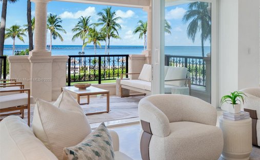Condo in Miami Beach, Florida, United States 1