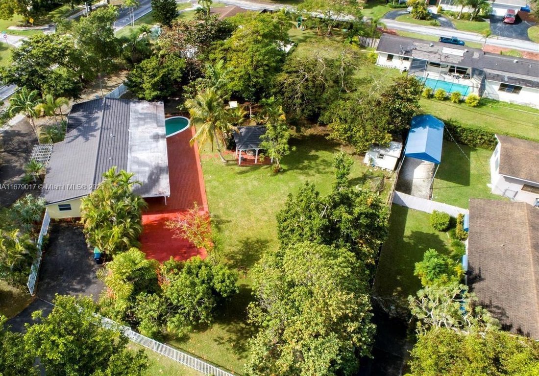 House in Miami, Florida, United States 1 - 16638998