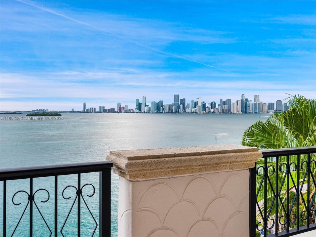 Condo in Miami Beach, Florida, United States 5 - 16639573