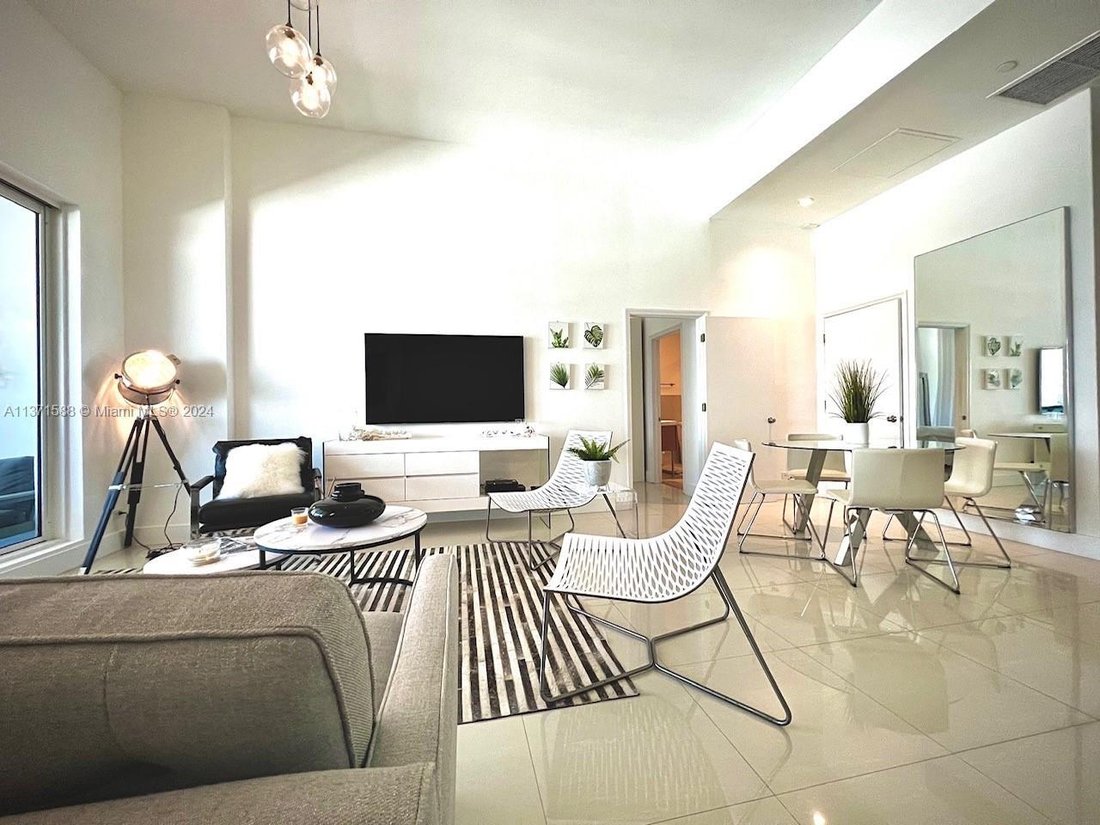 Condo in Miami Beach, Florida, United States 2 - 16636883