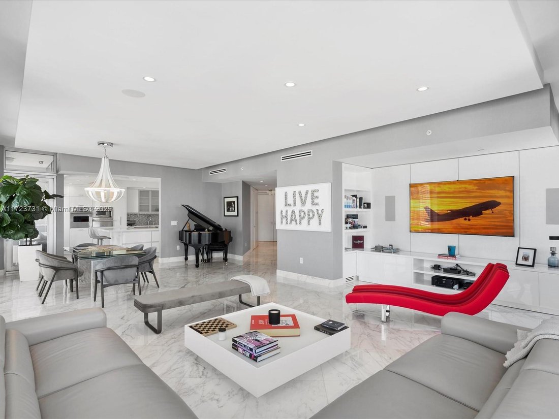Condo in Miami, Florida, United States 5 - 16638459