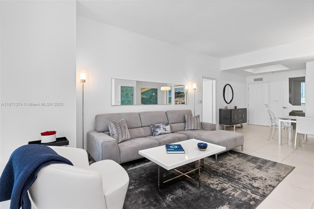 Condo in Miami Beach, Florida, United States 2 - 16637209