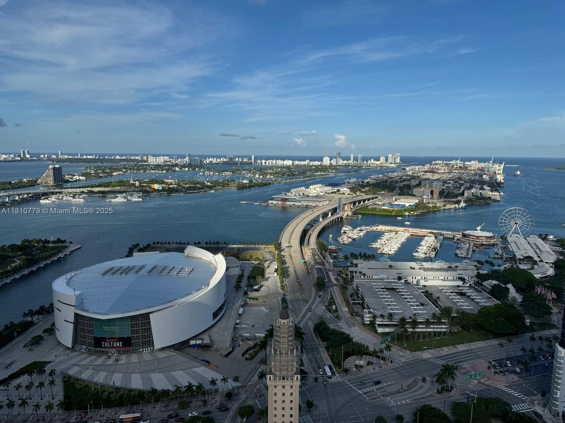 Condo in Miami, Florida, United States 3 - 16639137