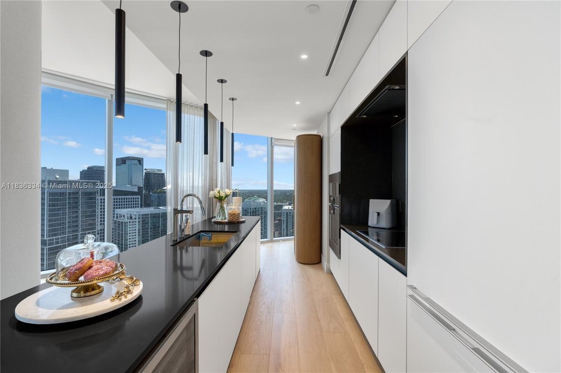 Condo in Miami, Florida, United States 5 - 16635747