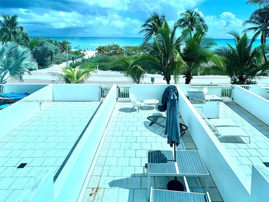 Condo in Miami Beach, Florida, United States 1 - 16636739