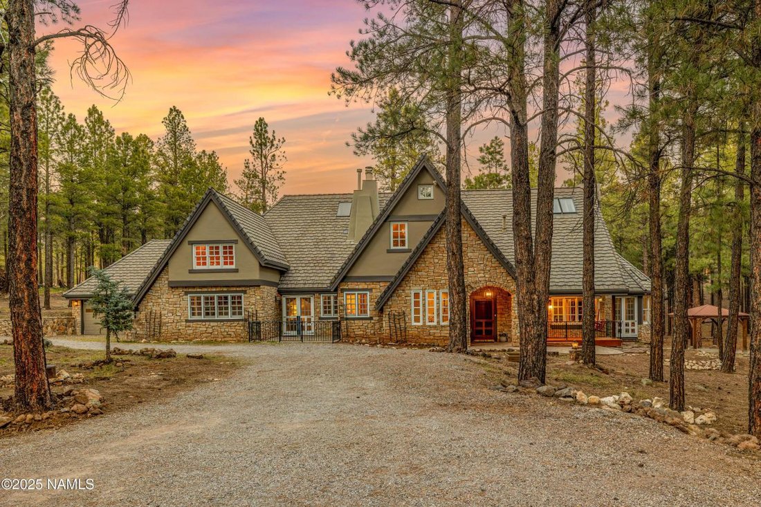 House in Flagstaff, Arizona, United States 1 - 16646351