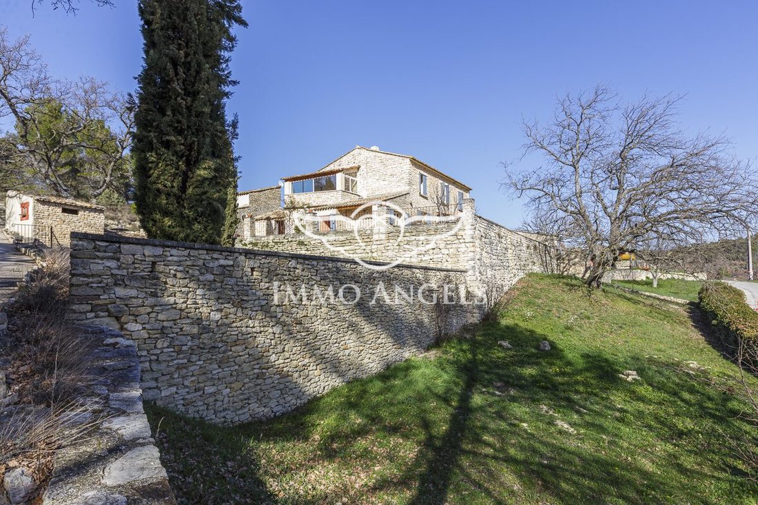 Country House in Murs, Provence-Alpes-Côte d'Azur, France 2 - 16643504