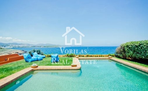 House in Lavreotiki, Attica, Greece 1