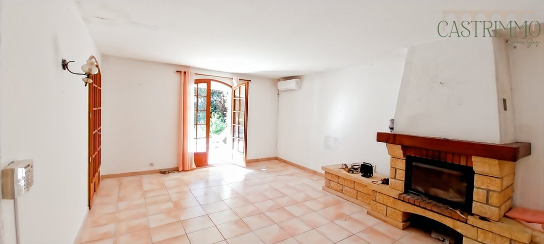 House in Centre Ville, Castries, France 3 - 16630113